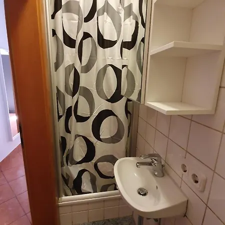 Hostel Monteurzimmer Akdemir Vocklabruck
