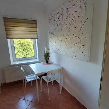 Monteurzimmer Akdemir Hostel *
